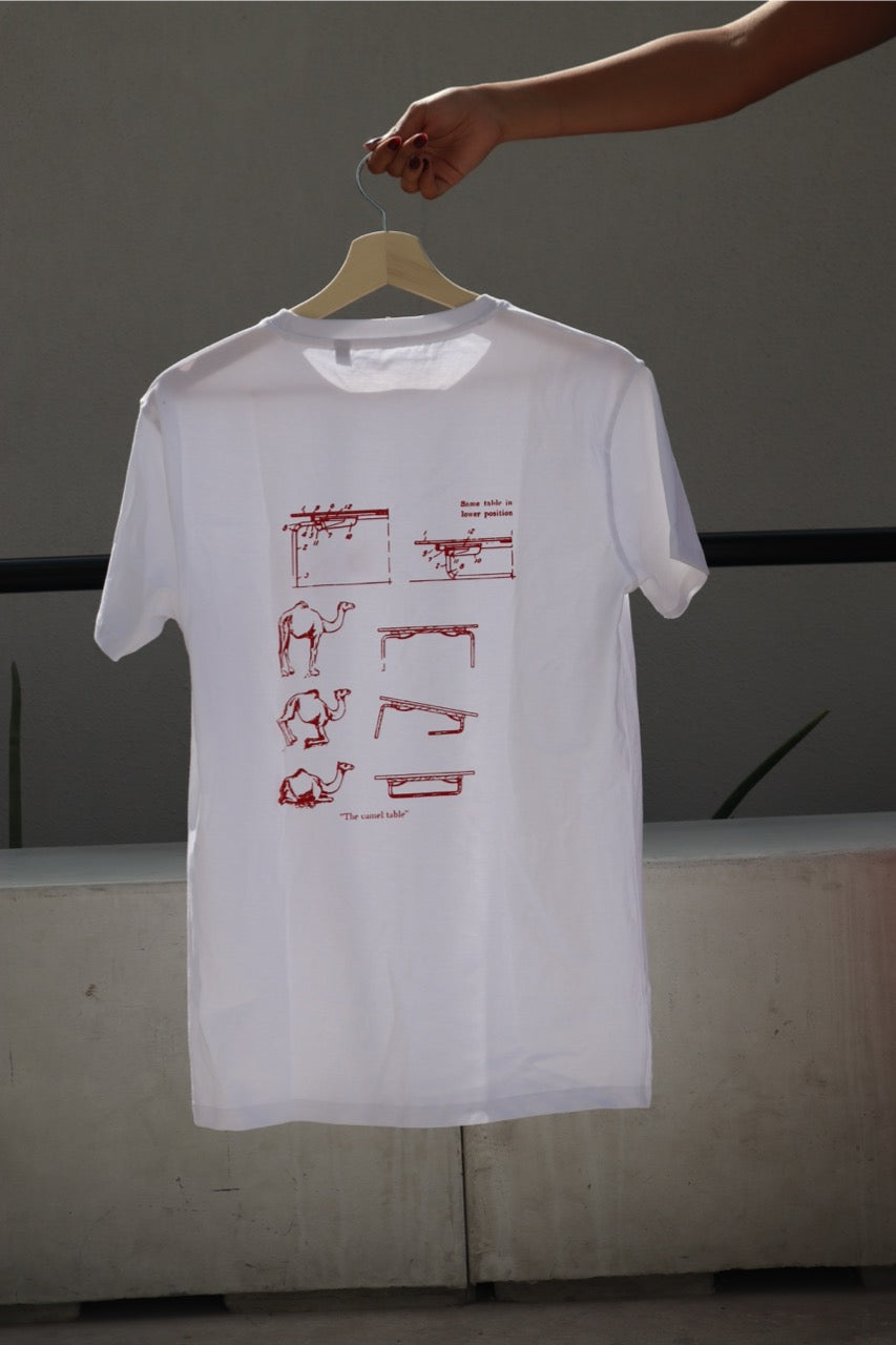 Camel Table Short sleeve T-Shirt (Red)